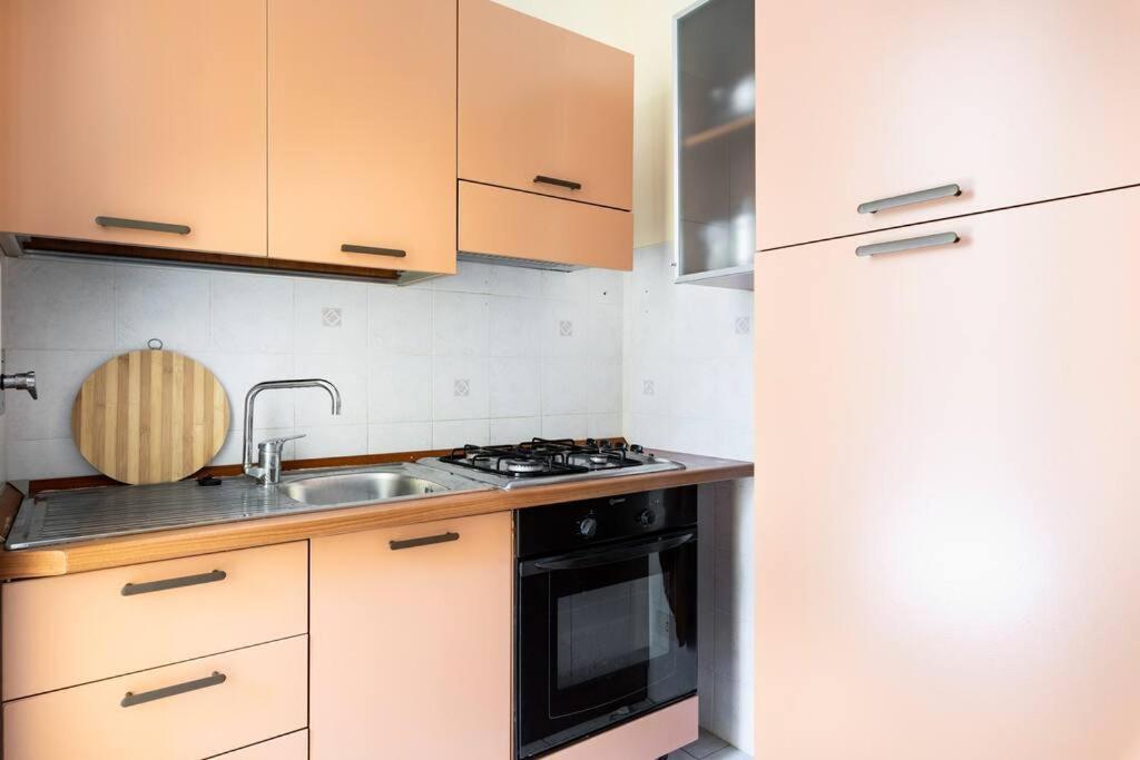 Appartement Centrale Vicino Spiagge E Ciclabile + Box-Auto ! à Arma di Taggia Extérieur photo