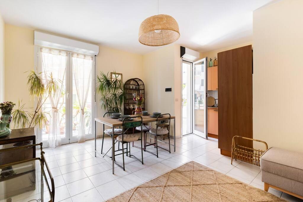 Appartement Centrale Vicino Spiagge E Ciclabile + Box-Auto ! à Arma di Taggia Extérieur photo